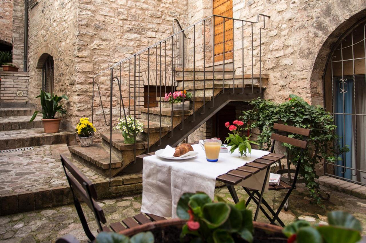 Turchese Daire Spello Dış mekan fotoğraf